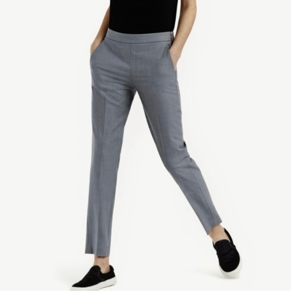 Kit & Ace Clarin wool & cashmere blend high-rise trousers. 🩶
